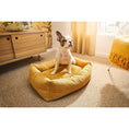 Charger l'image dans la visionneuse de galerie,Hundebett Classic - TUDOR GOLD - BenzoDesign