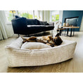 Bild in Galerie-Betrachter laden, Hundebett Classic - NOVA CREME
