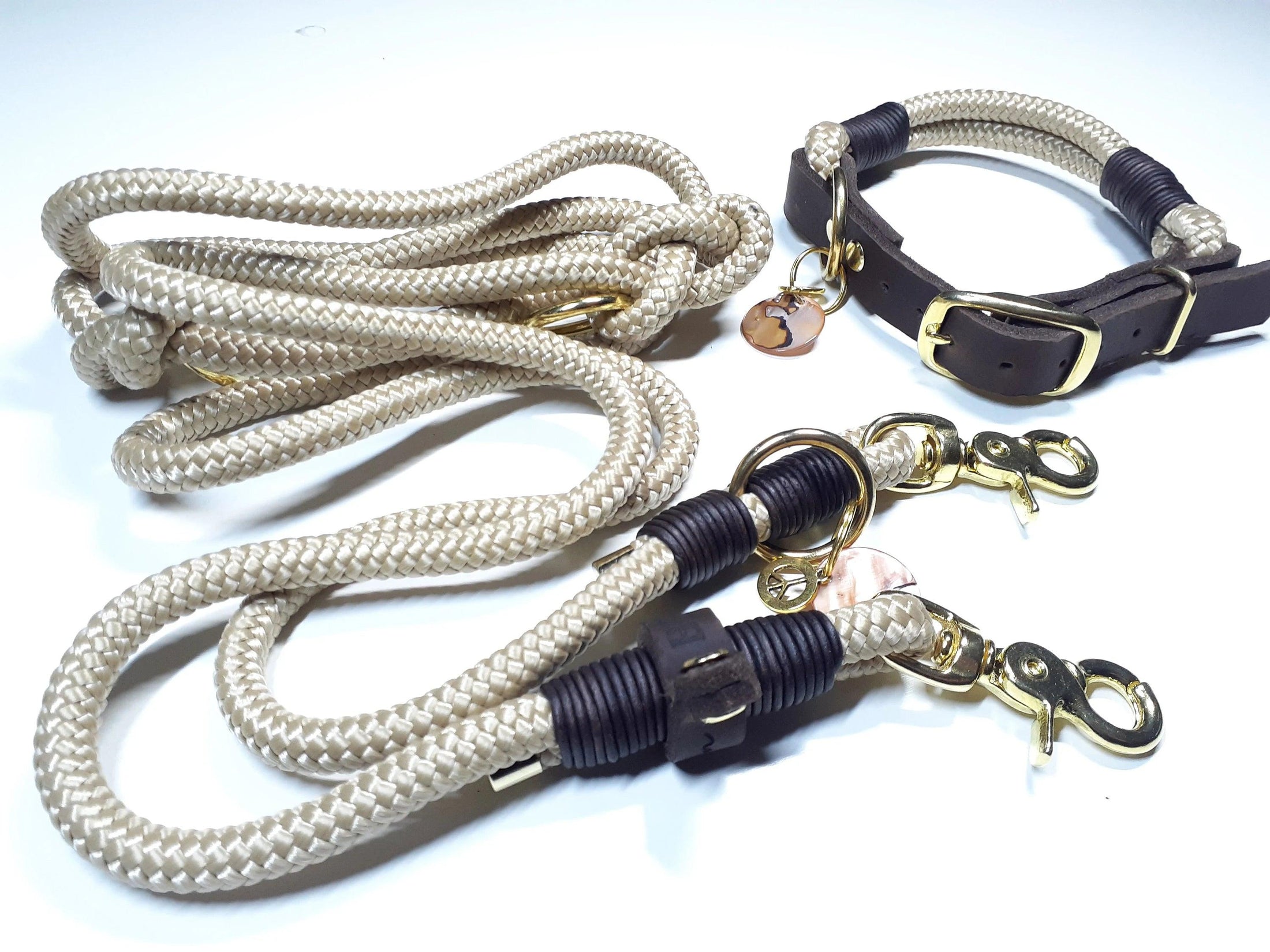 Set di collari SHAKUR in beige - BenzoDesign