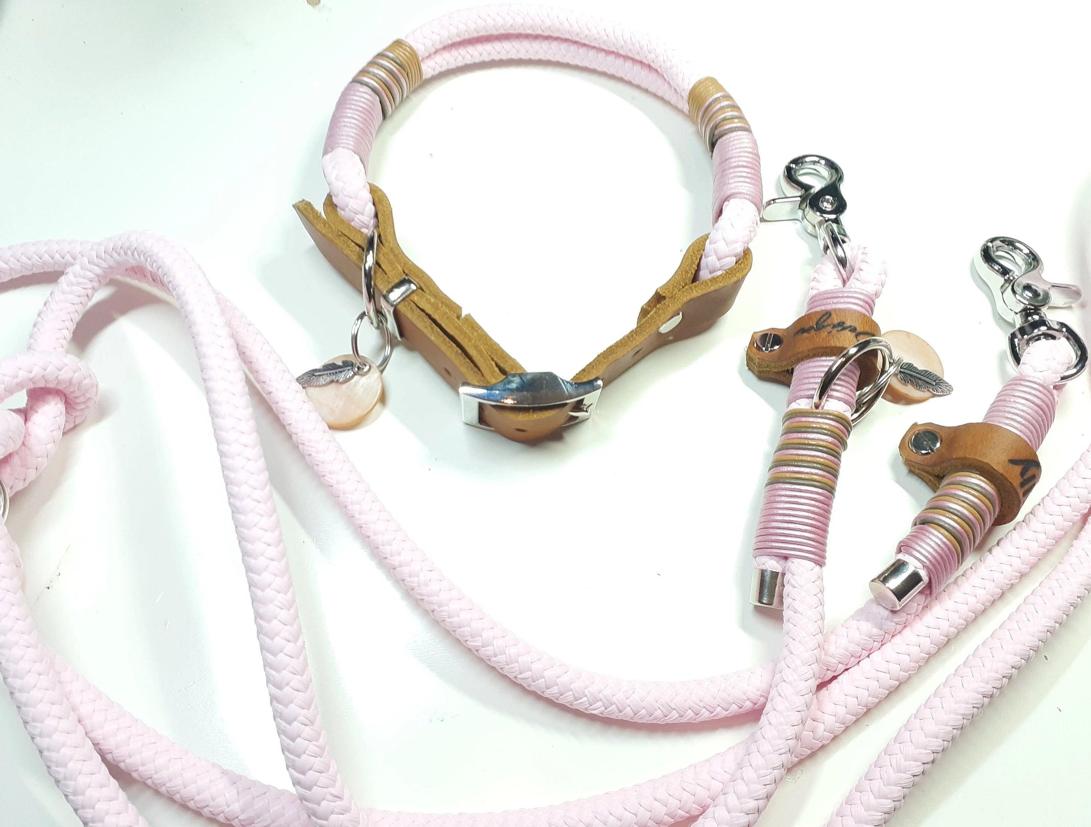 Set di collari SHEELA in rosa - BenzoDesign