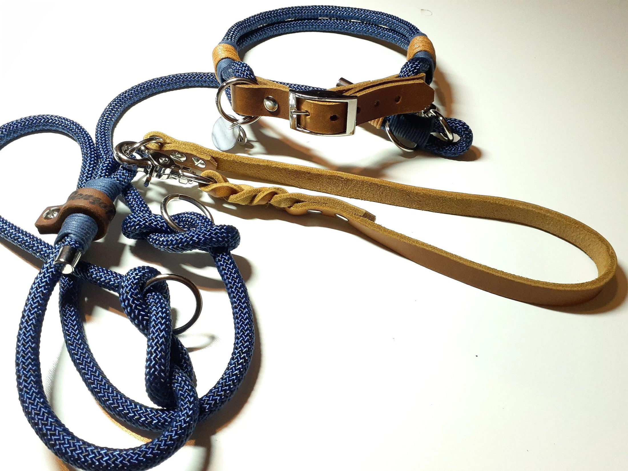 Collare set corda STEVE in corda da arrampicata in blu con incisione - BenzoDesign