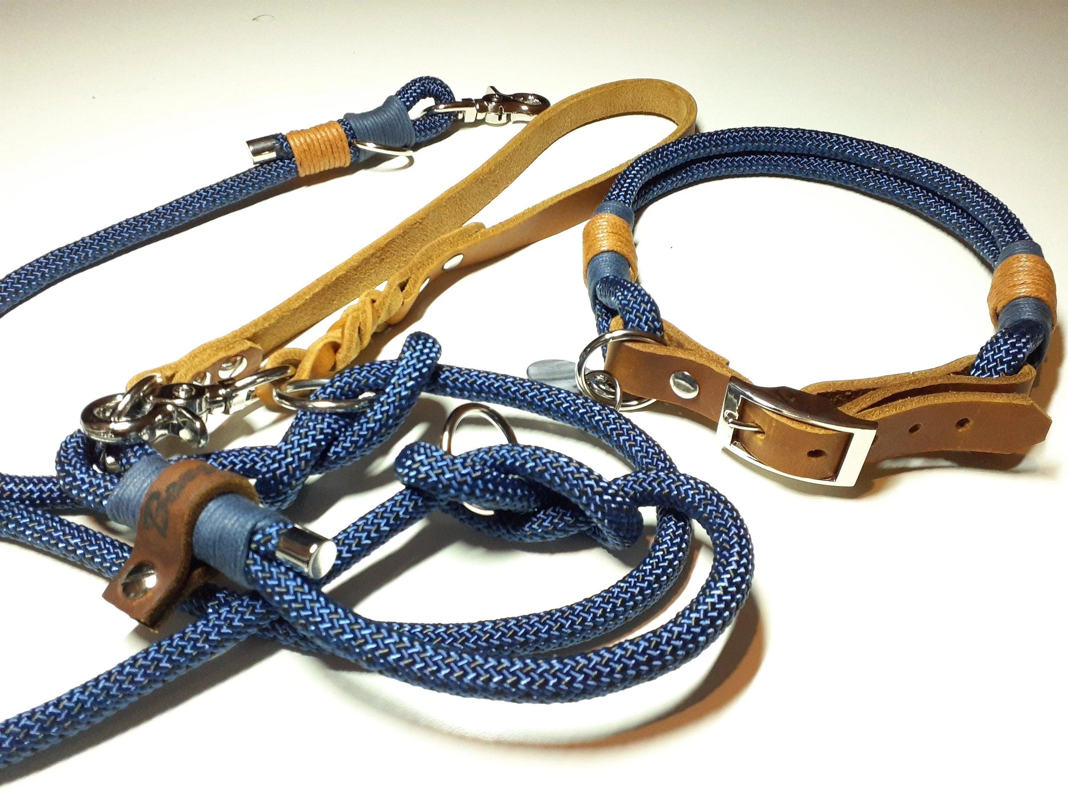 Collare set corda STEVE in corda da arrampicata in blu con incisione - BenzoDesign