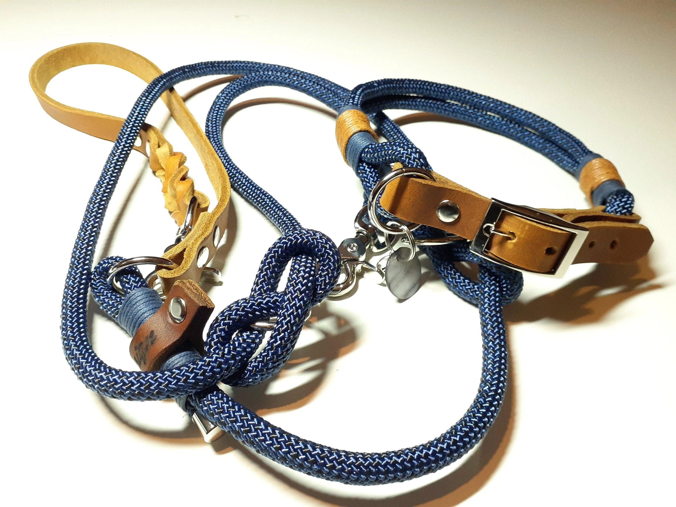 Collare set corda STEVE in corda da arrampicata in blu con incisione - BenzoDesign