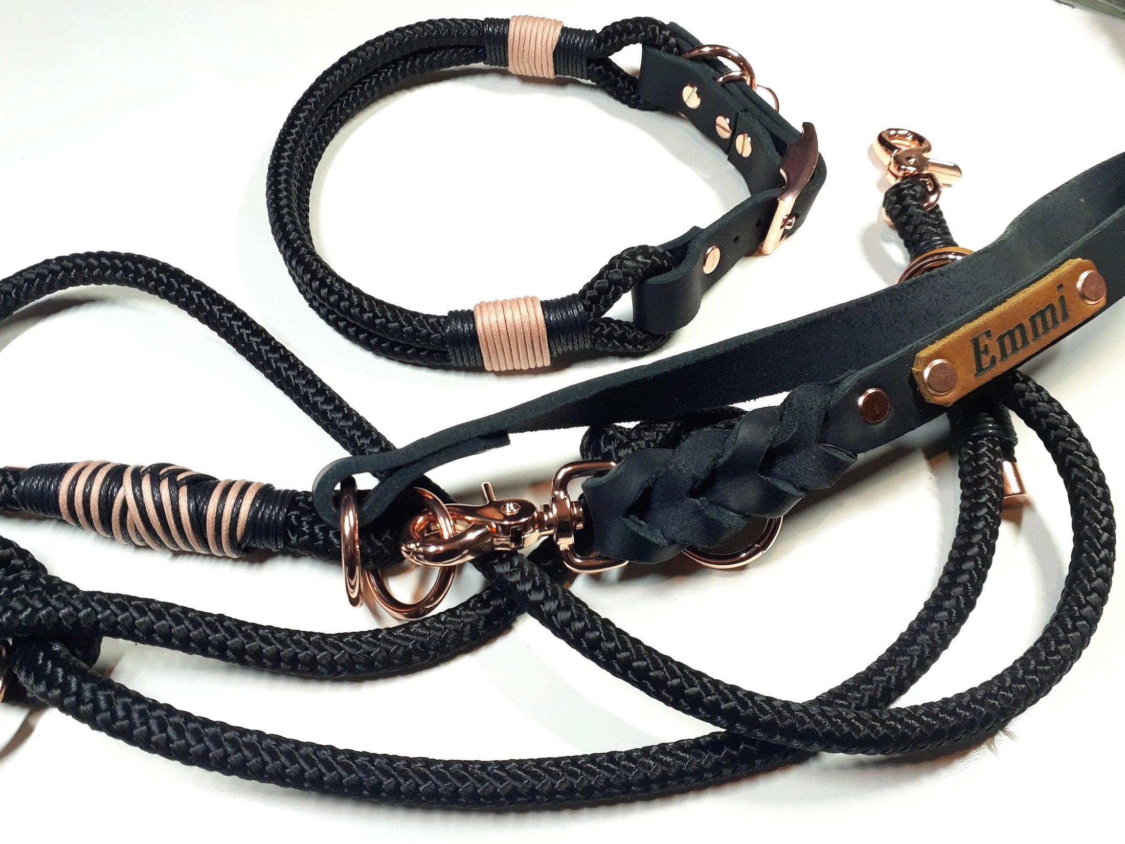 Hundehalsband Set EMMI in schwarz mit Gravur - BenzoDesign